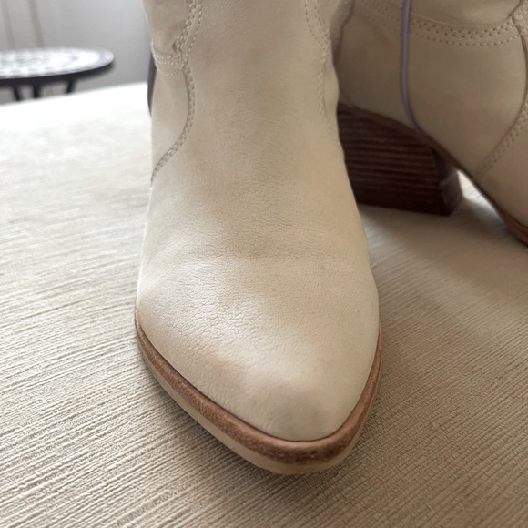 Dolce Vita Cowgirl calf high Boots. Sz 10. - Picture 11 of 16